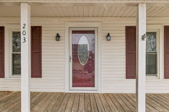 203 Hull Ave, Carthage, TN 37030