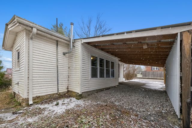 203 Hull Ave, Carthage, TN 37030