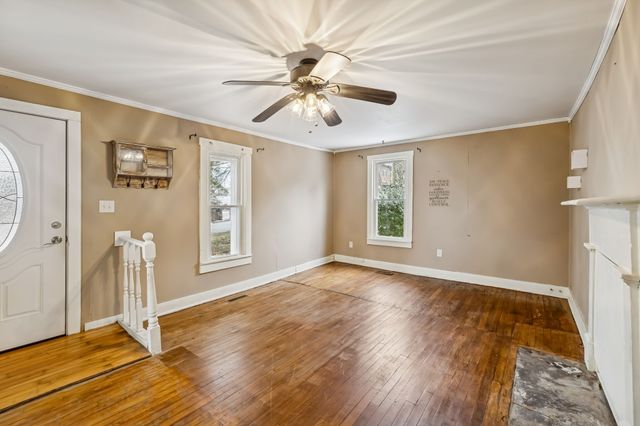 203 Hull Ave, Carthage, TN 37030