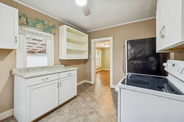 203 Hull Ave, Carthage, TN 37030