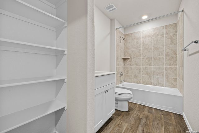 1521 Agave Cellar, New Braunfels, TX 78130