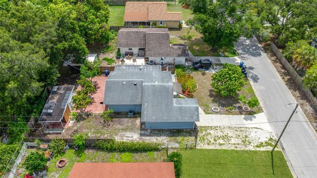 4115 55TH AVENUE DRIVE E, Bradenton, FL 34203
