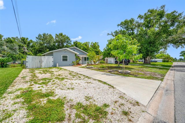 4115 55TH AVENUE DRIVE E, Bradenton, FL 34203