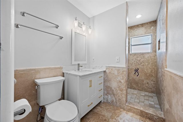 4115 55TH AVENUE DRIVE E, Bradenton, FL 34203