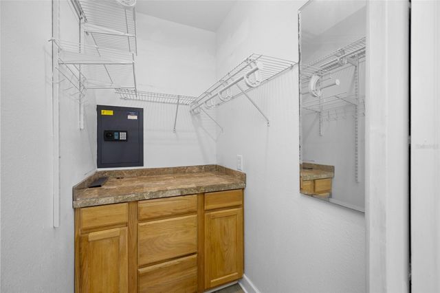 4115 55TH AVENUE DRIVE E, Bradenton, FL 34203