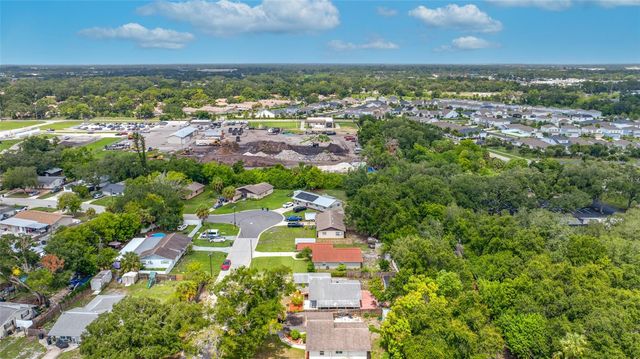 4115 55TH AVENUE DRIVE E, Bradenton, FL 34203