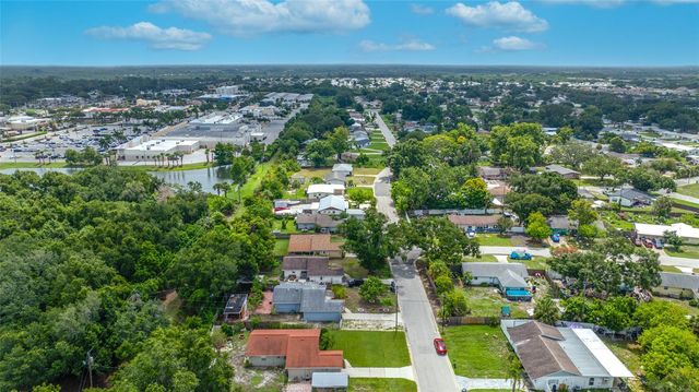 4115 55TH AVENUE DRIVE E, Bradenton, FL 34203