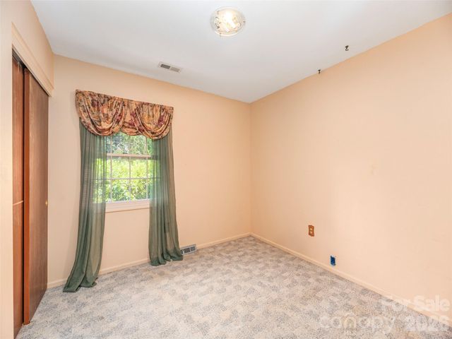 25 Laurel Park Drive, Arden, NC 28704