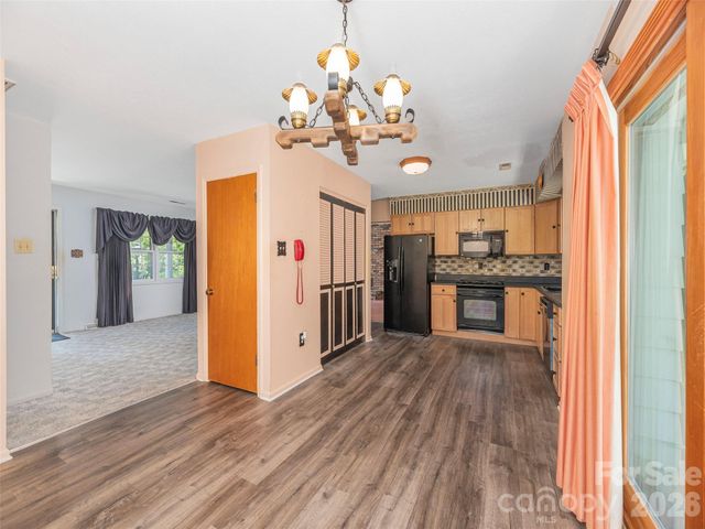 25 Laurel Park Drive, Arden, NC 28704