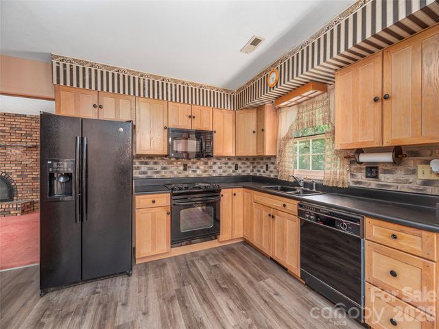 25 Laurel Park Drive, Arden, NC 28704