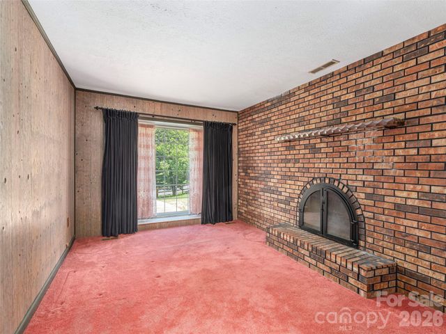 25 Laurel Park Drive, Arden, NC 28704