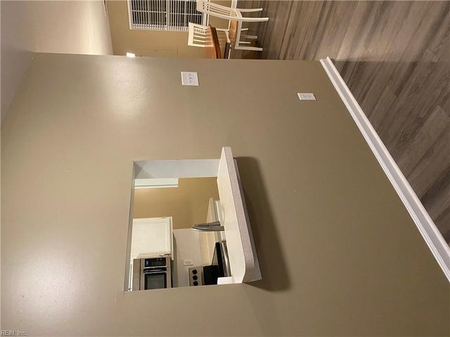 816 Admissions CT, Virginia Beach, VA 23462