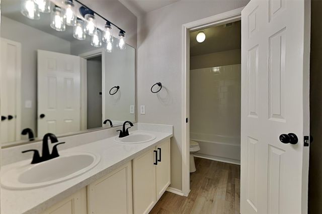 10426 Caribou Cove, Missouri City, TX 77459