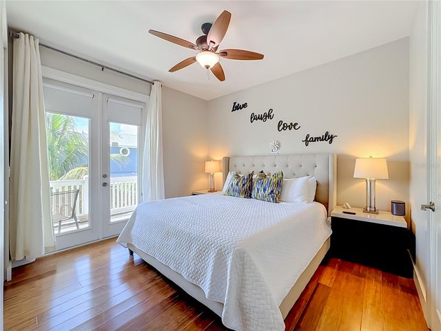 403 42ND STREET, Bradenton Beach, FL 34217