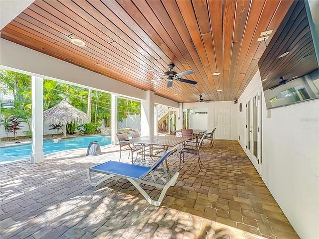 403 42ND STREET, Bradenton Beach, FL 34217