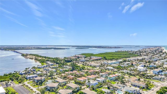 403 42ND STREET, Bradenton Beach, FL 34217