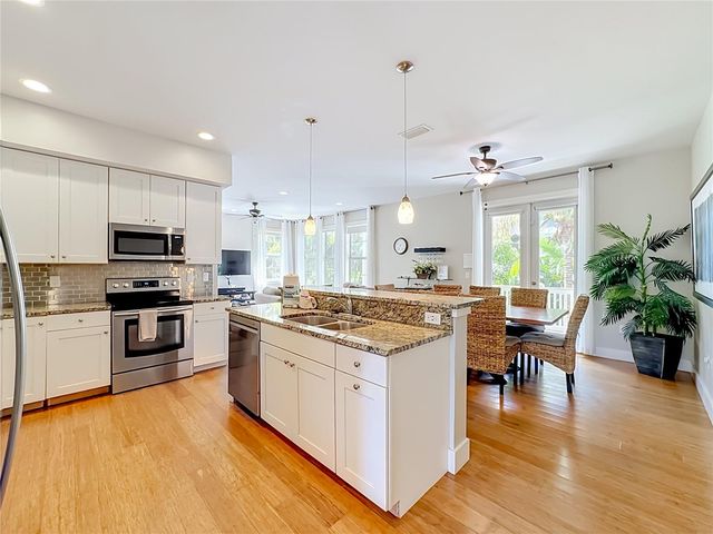 403 42ND STREET, Bradenton Beach, FL 34217