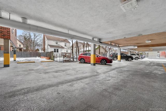 25 Lake Street 3D, White Plains, NY 10603