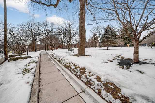 25 Lake Street 3D, White Plains, NY 10603