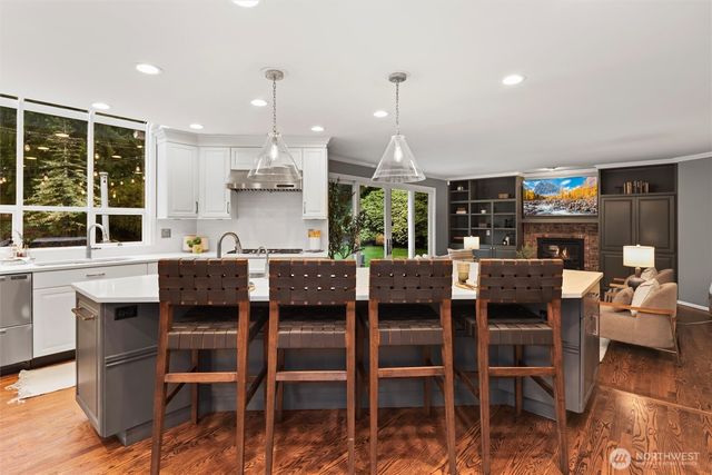 13543 160th Avenue NE, Redmond, WA 98052