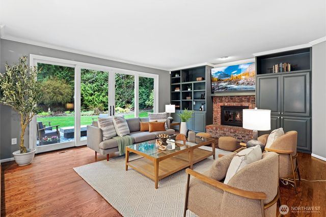 13543 160th Avenue NE, Redmond, WA 98052