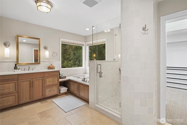 13543 160th Avenue NE, Redmond, WA 98052