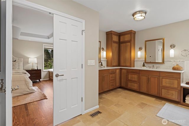 13543 160th Avenue NE, Redmond, WA 98052