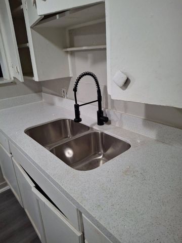 5401 Doolittle Boulevard, Houston, TX 77033