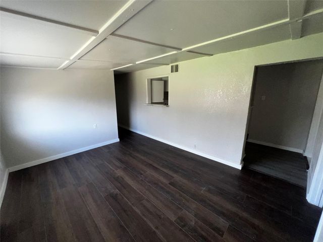 5401 Doolittle Boulevard, Houston, TX 77033