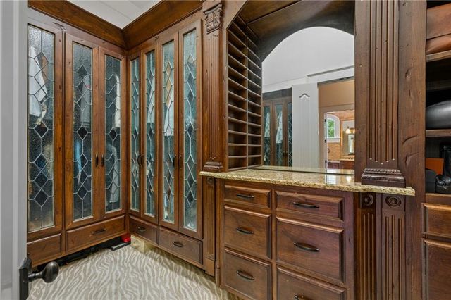 4320 Lakehaven Drive NE, Atlanta, GA 30319