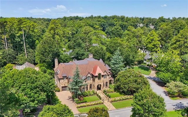 4320 Lakehaven Drive NE, Atlanta, GA 30319
