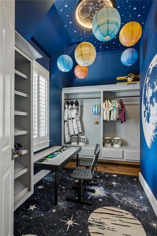 4320 Lakehaven Drive NE, Atlanta, GA 30319