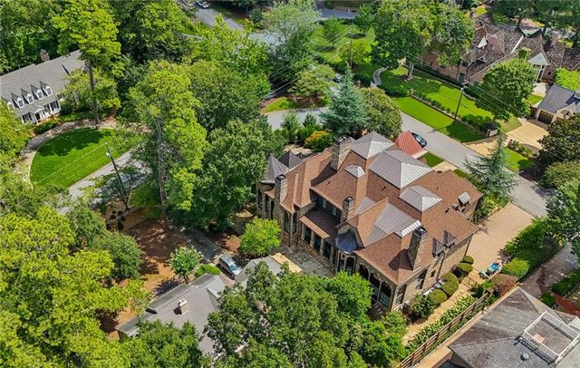 4320 Lakehaven Drive NE, Atlanta, GA 30319
