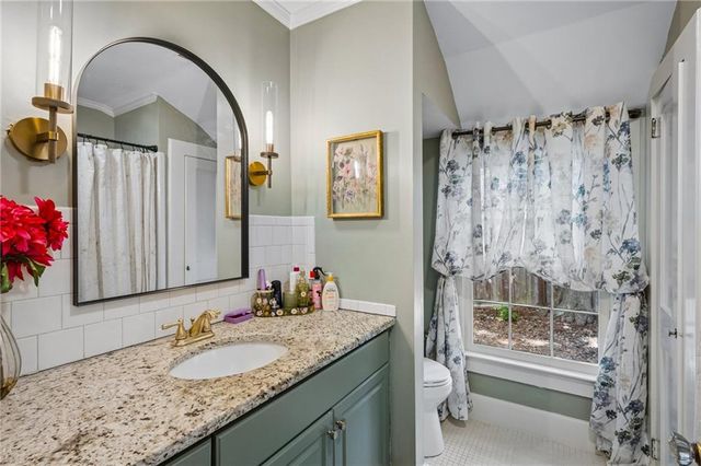 4320 Lakehaven Drive NE, Atlanta, GA 30319