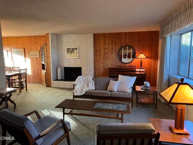 469 Court Avenue, Ventura, CA 93003