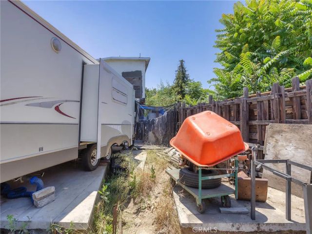 4463 Bellflower, West Toluca Lake, CA 91602