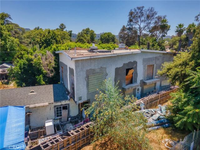 4463 Bellflower, West Toluca Lake, CA 91602