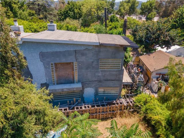 4463 Bellflower, West Toluca Lake, CA 91602