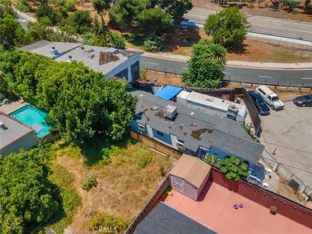 4463 Bellflower, West Toluca Lake, CA 91602