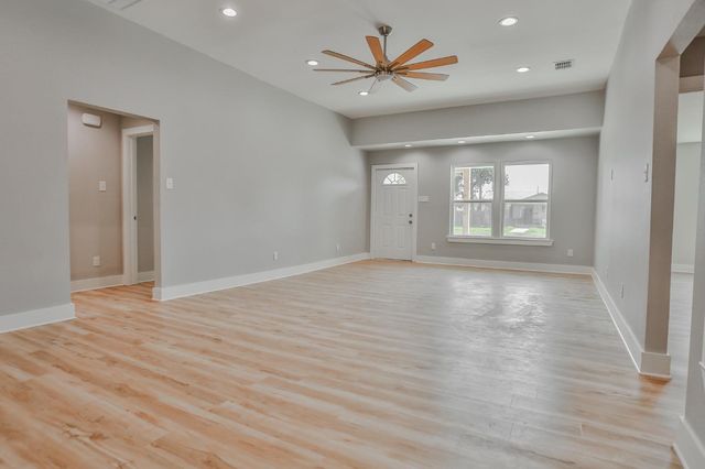 4610 33rd Street, Lubbock, TX 79410