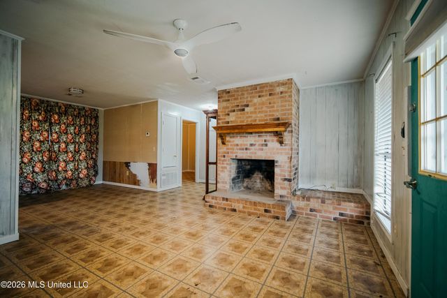 1844 Volley Campbell Road, Terry, MS 39170