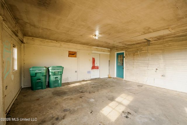 1844 Volley Campbell Road, Terry, MS 39170