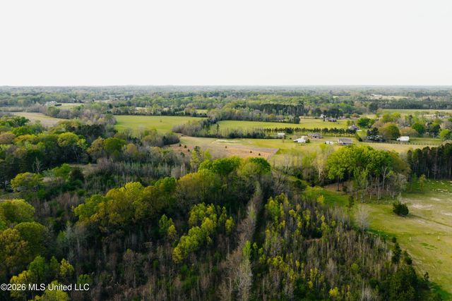 1844 Volley Campbell Road, Terry, MS 39170