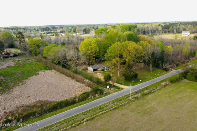 1844 Volley Campbell Road, Terry, MS 39170
