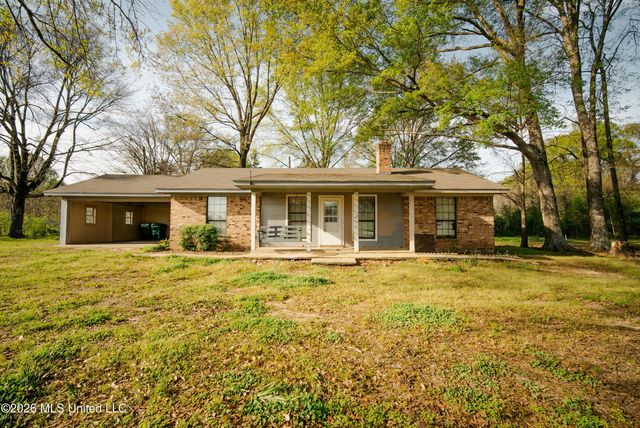 1844 Volley Campbell Road, Terry, MS 39170