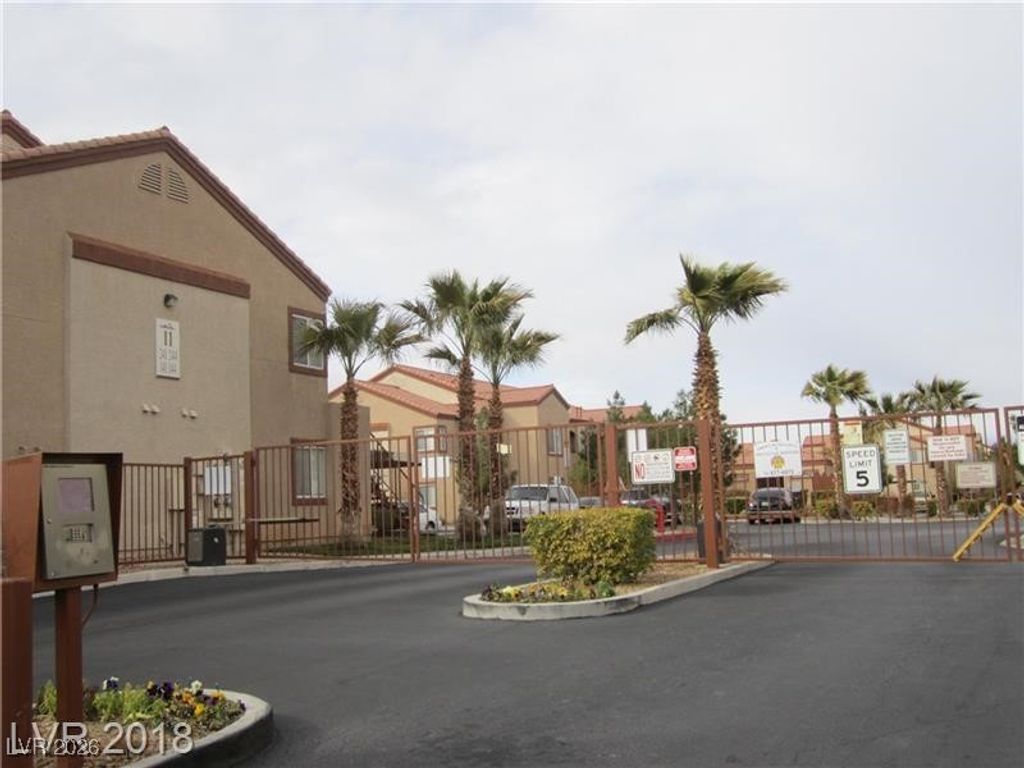 9580 West Reno Avenue 246, Las Vegas, NV 89148