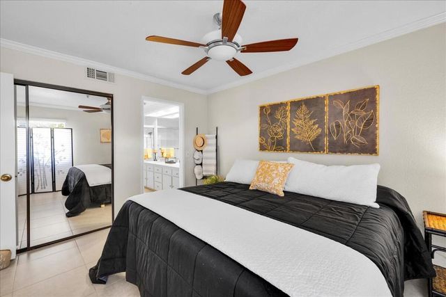 2700 Lawrence Crossley Road 83, Palm Springs, CA 92264