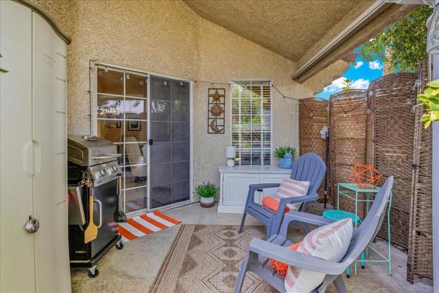 2700 Lawrence Crossley Road 83, Palm Springs, CA 92264