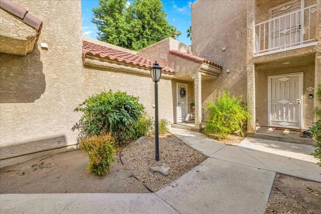 2700 Lawrence Crossley Road 83, Palm Springs, CA 92264