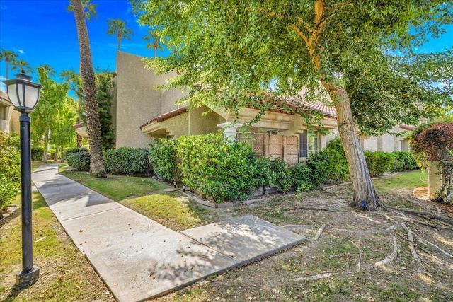 2700 Lawrence Crossley Road 83, Palm Springs, CA 92264